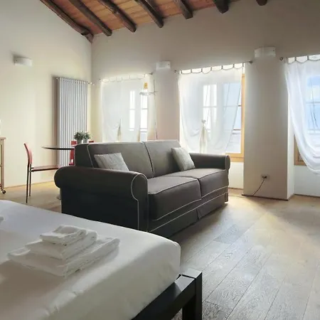 Appartement Italianway - *