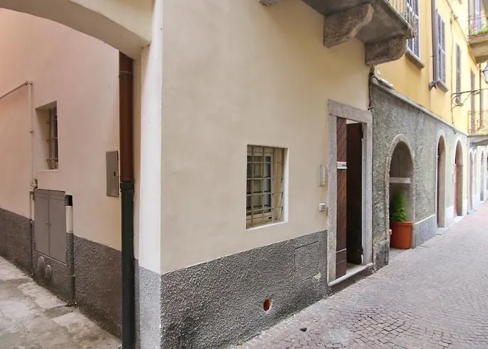 Apartman Italianway - *